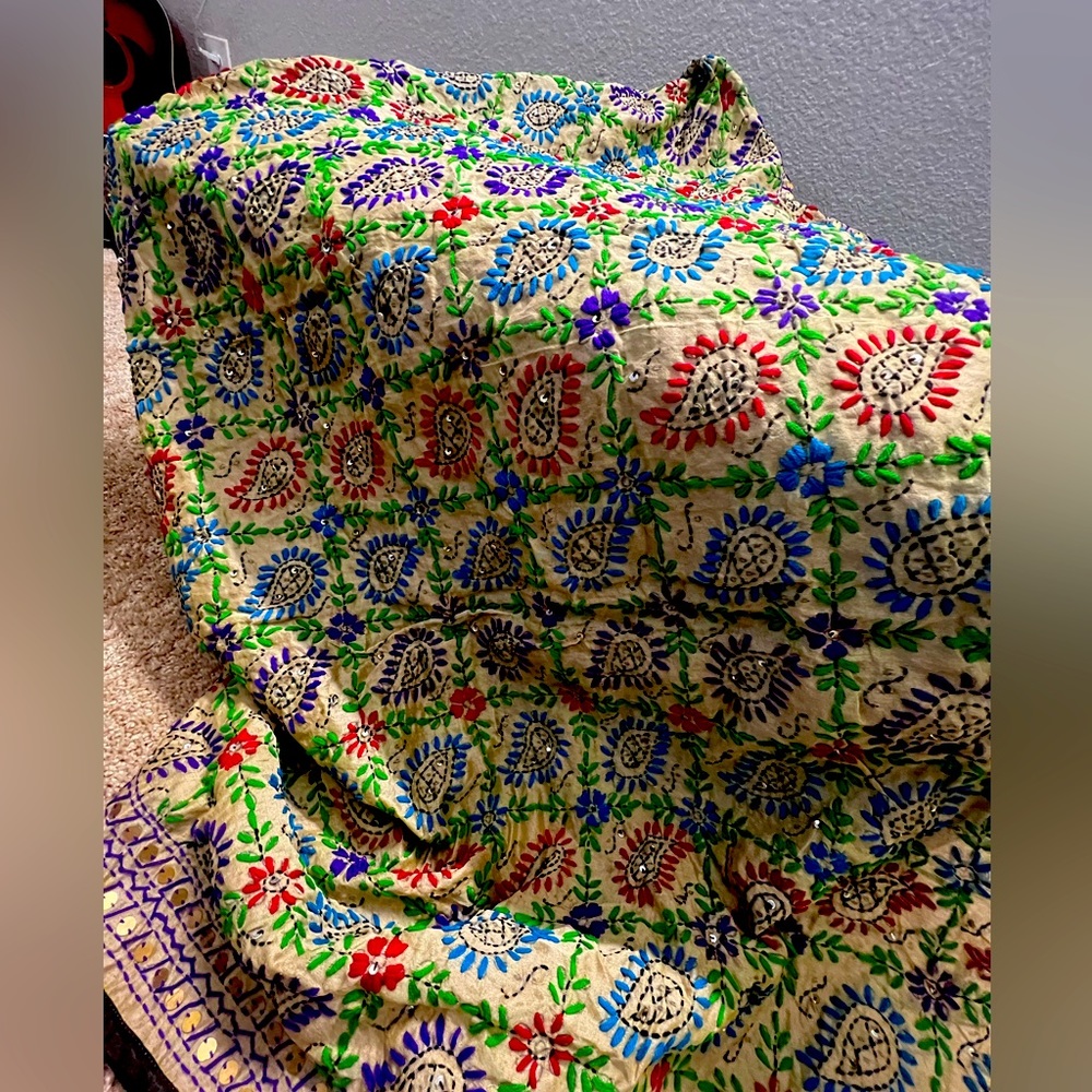 Chinkari Dupatta: handmade